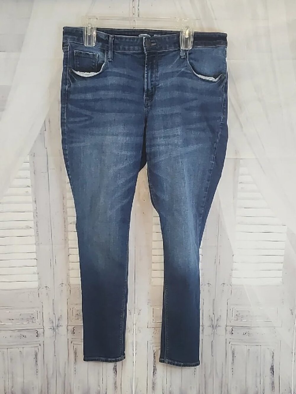 Old Navy Rockstar Super Skinny Mid Rise Jeans